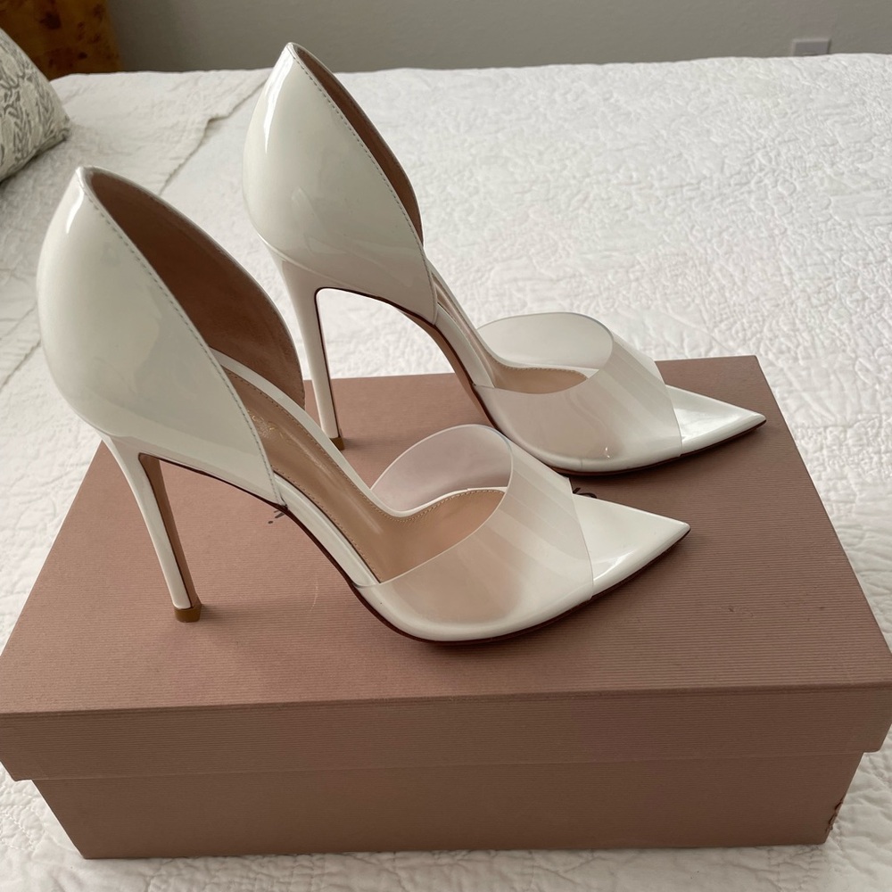 Brand New in Box Gianvito Rossi Bree 105 PVC-trimmed patent leather pumps Sz 36